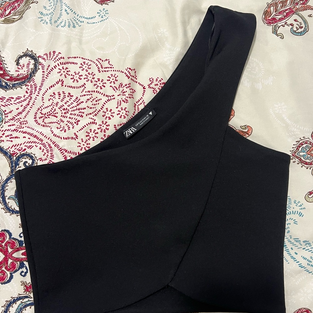 Zara Black Asymmetrical One Shoulder Cocktail Dress